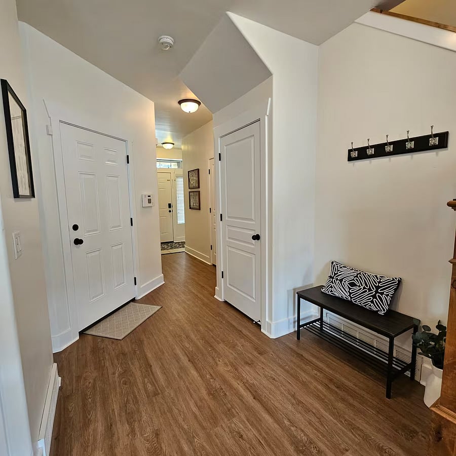 Furnished Finder property 1009273_1 photo 9
