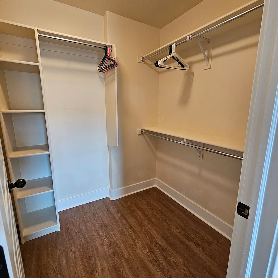 Furnished Finder property 1009273_1 photo 14
