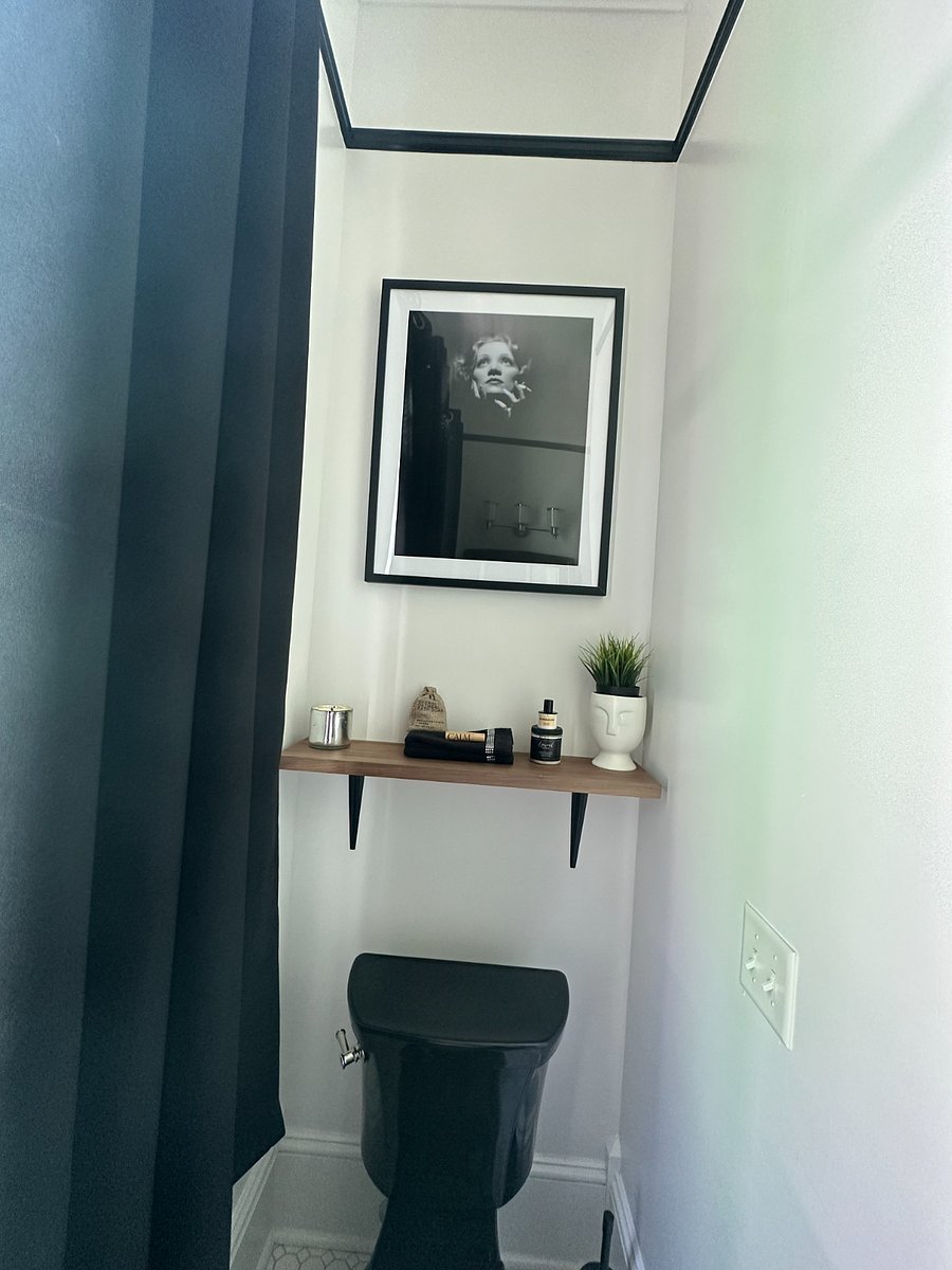 2nd Floor Guest Bath
