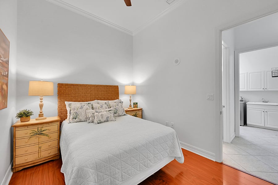 Furnished Finder property 1009295_1 photo 33