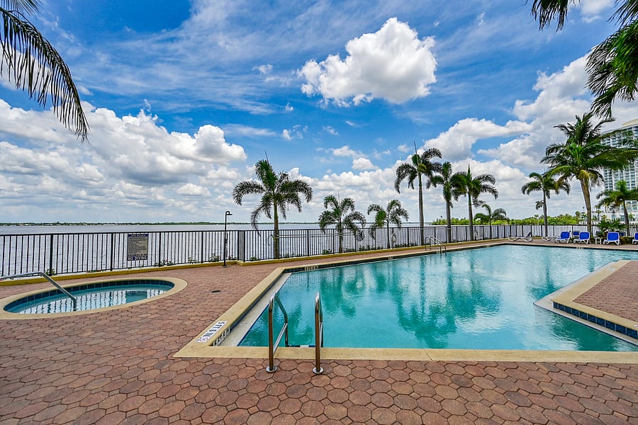 Furnished Finder property 1009295_1 photo 45
