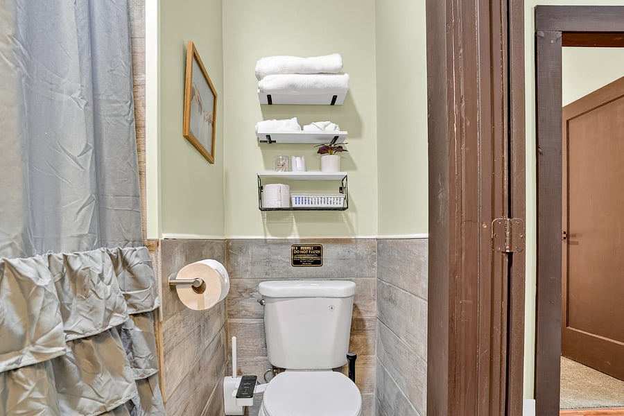 Furnished Finder property 1009318_1 photo 31