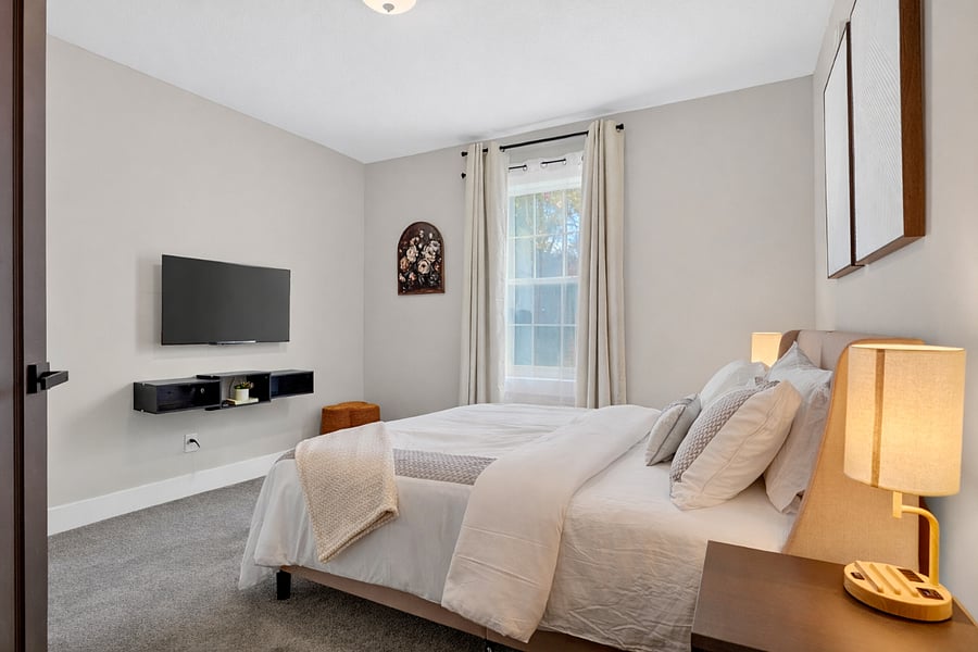 Furnished Finder property 1009318_1 photo 29