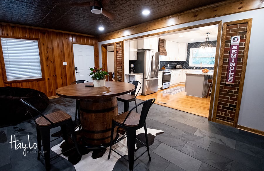Game Room with Dartboard and basketball