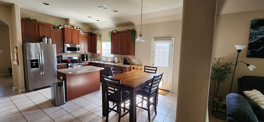 Furnished Finder property 1009333_1 photo 4