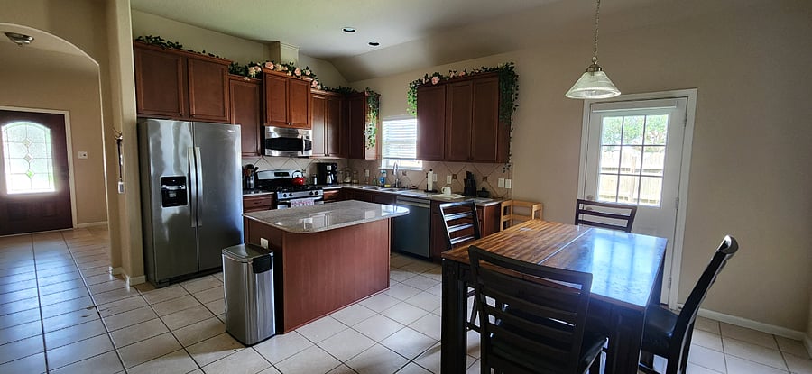 Furnished Finder property 1009333_1 photo 3
