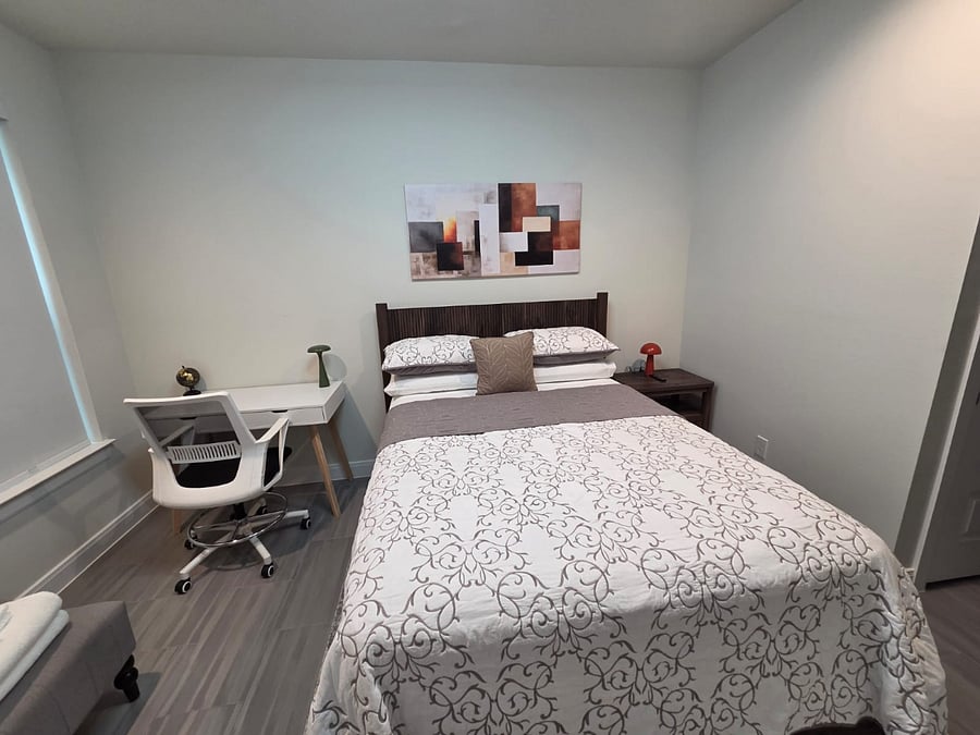 Furnished Finder property 1009338_1 photo 4
