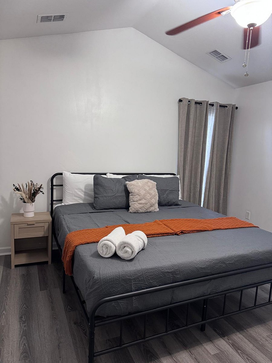 Furnished Finder property 1009341_1 photo 2