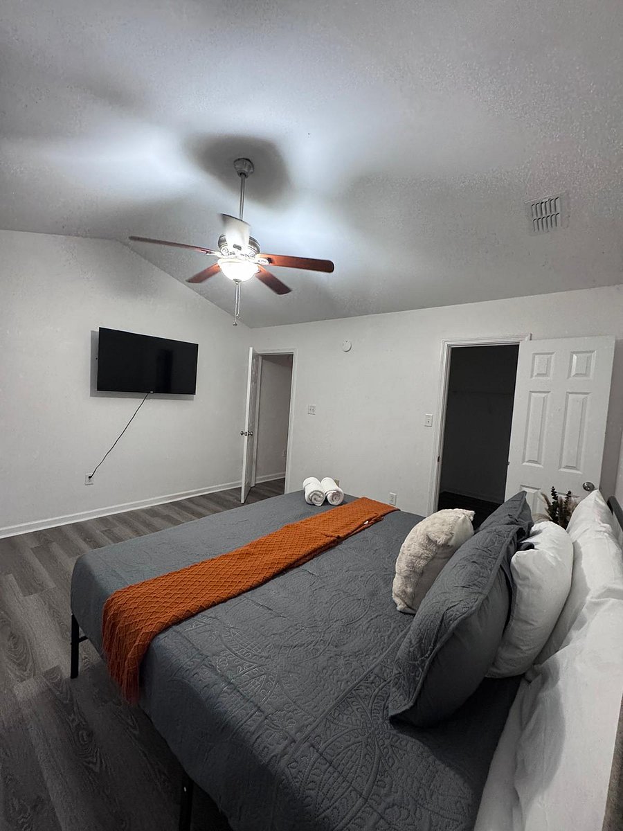 Furnished Finder property 1009341_1 photo 20