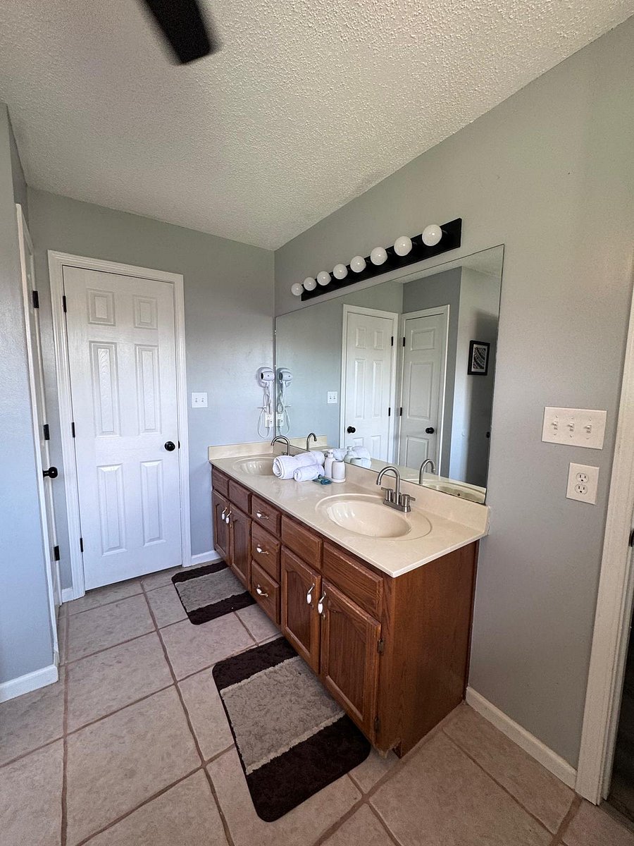 Furnished Finder property 1009341_1 photo 12