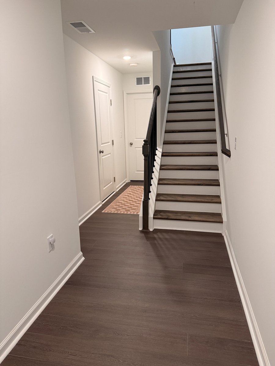Furnished Finder property 1009348_1 photo 3