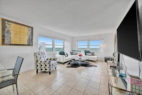 Furnished Finder property 1009359_1 photo 6