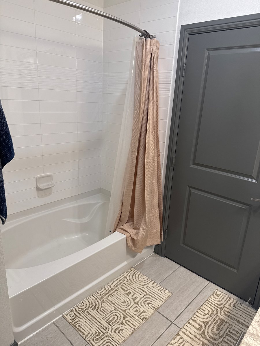 Furnished Finder property 1009367_1 photo 4