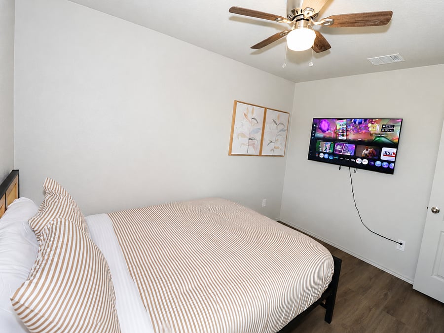 Furnished Finder property 1009392_1 photo 12