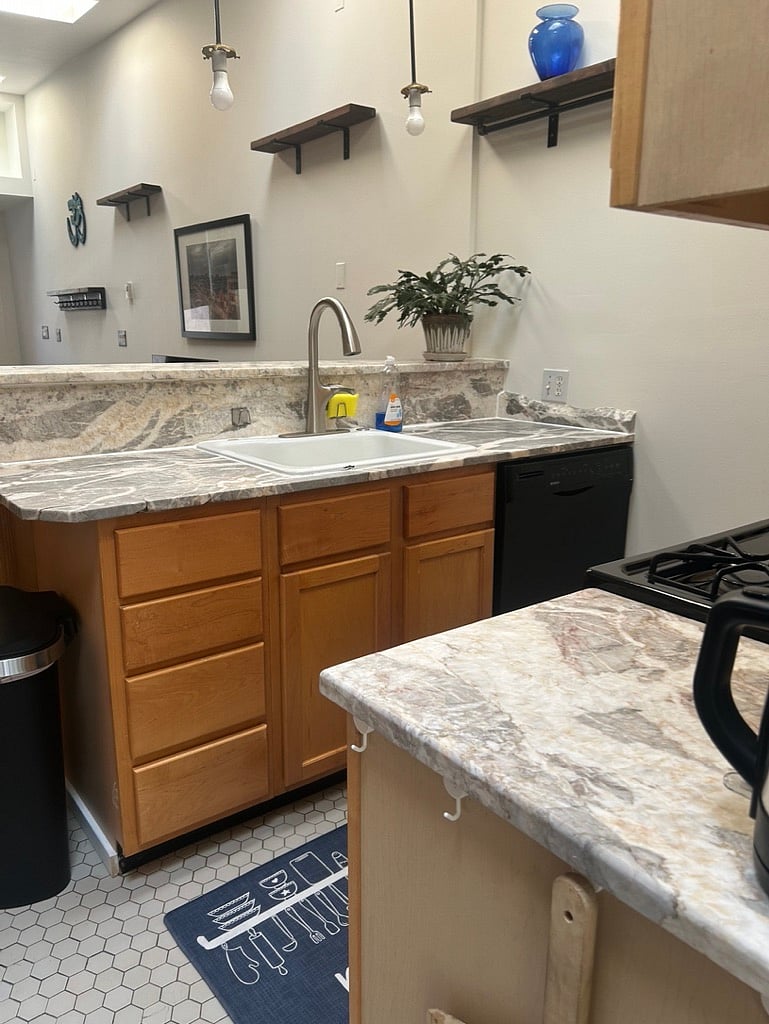 Furnished Finder property 1009399_1 photo 6