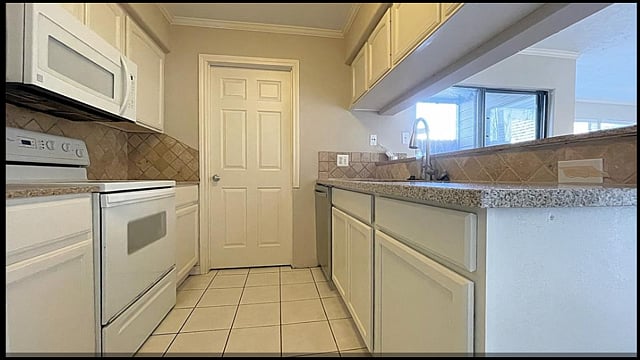 Furnished Finder property 1009400_1 photo 3