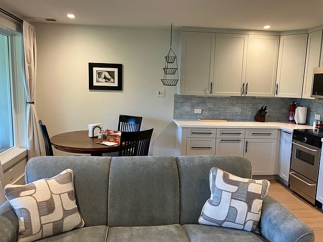 Furnished Finder property 1009404_1 photo 4