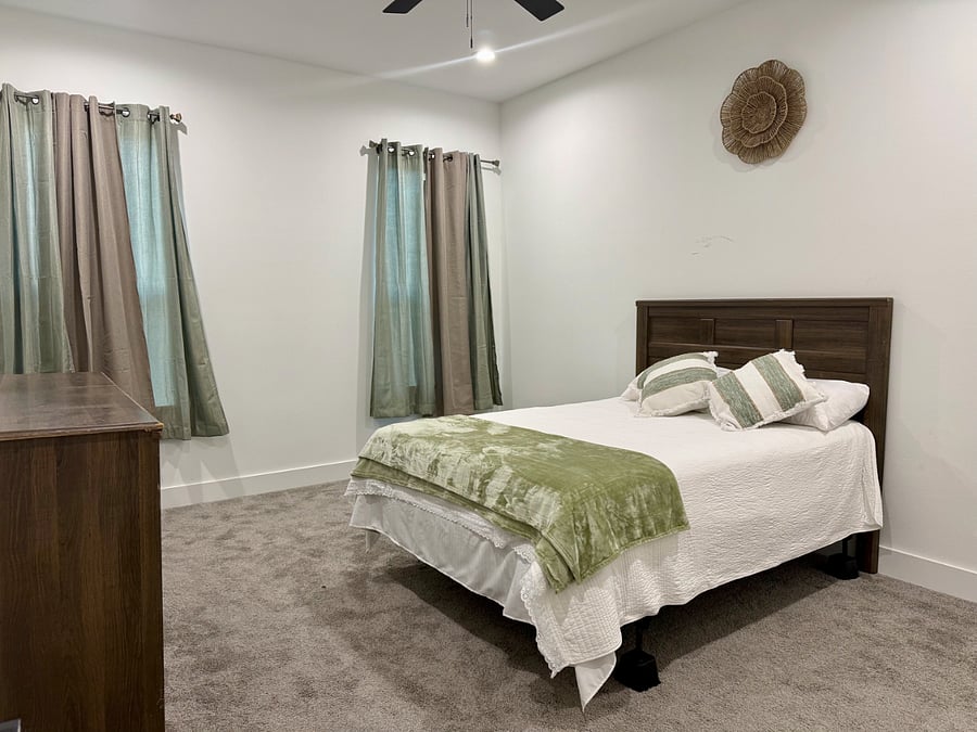 Furnished Finder property 1009418_1 photo 5