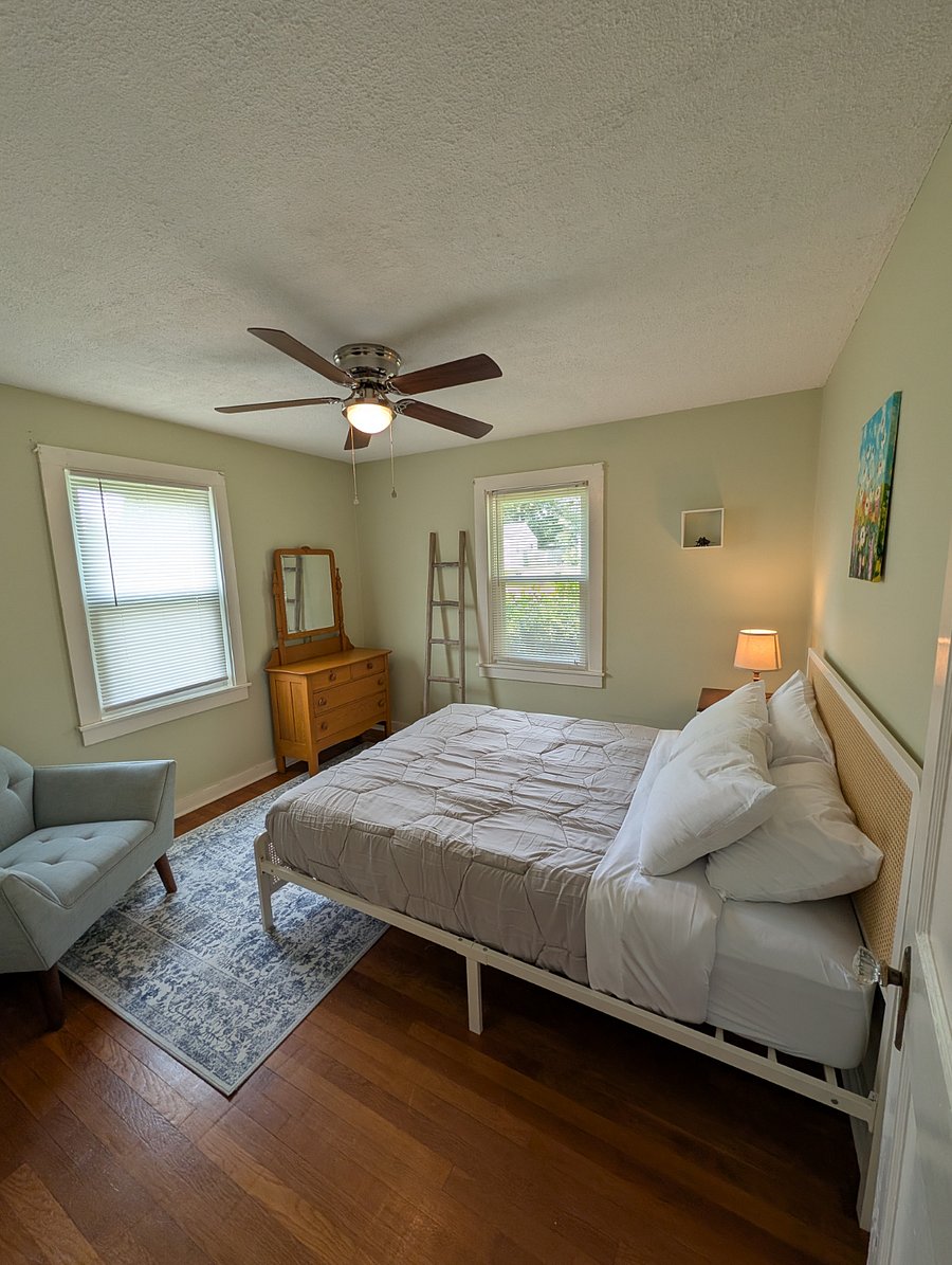 Furnished Finder property 1009432_1 photo 11