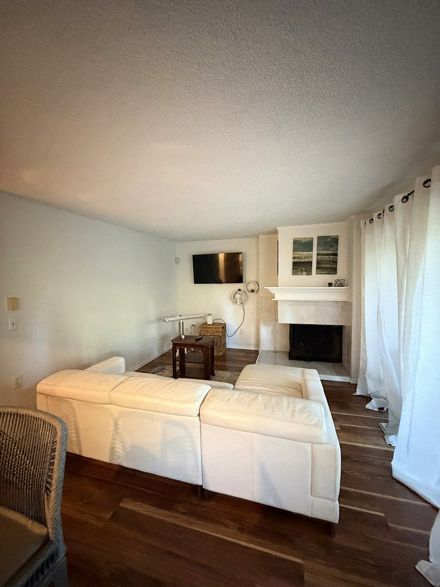 Furnished Finder property 1009436_1 photo 3