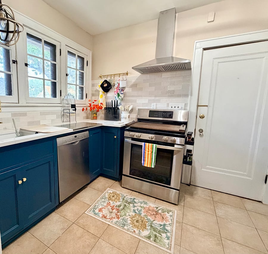 Furnished Finder property 1009442_1 photo 6