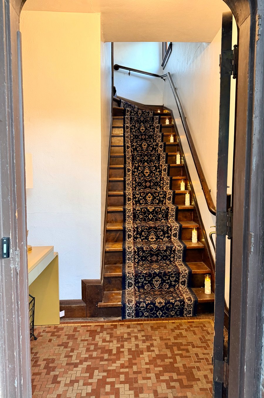 Furnished Finder property 1009442_1 photo 4