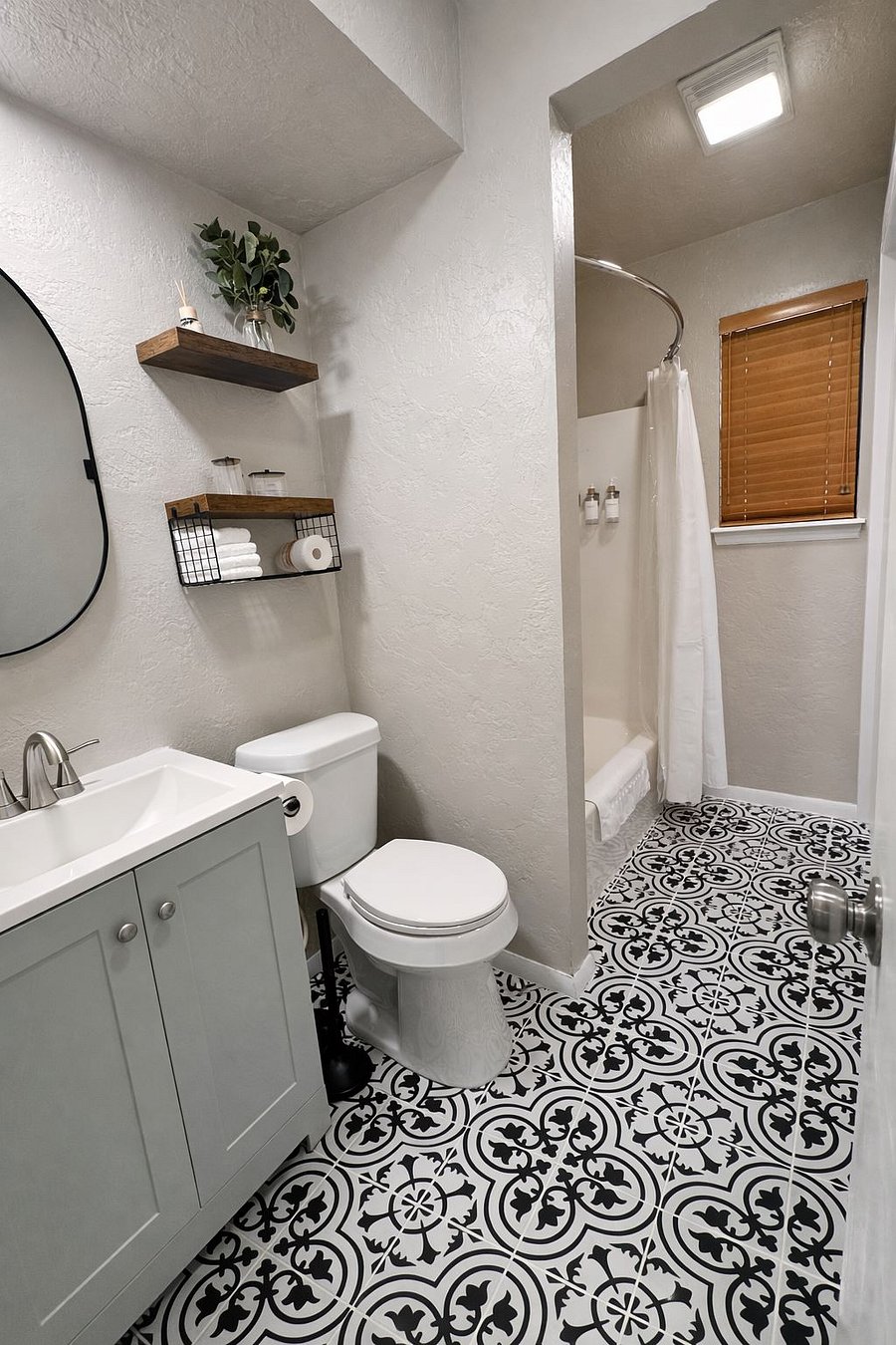 Furnished Finder property 1009445_1 photo 13