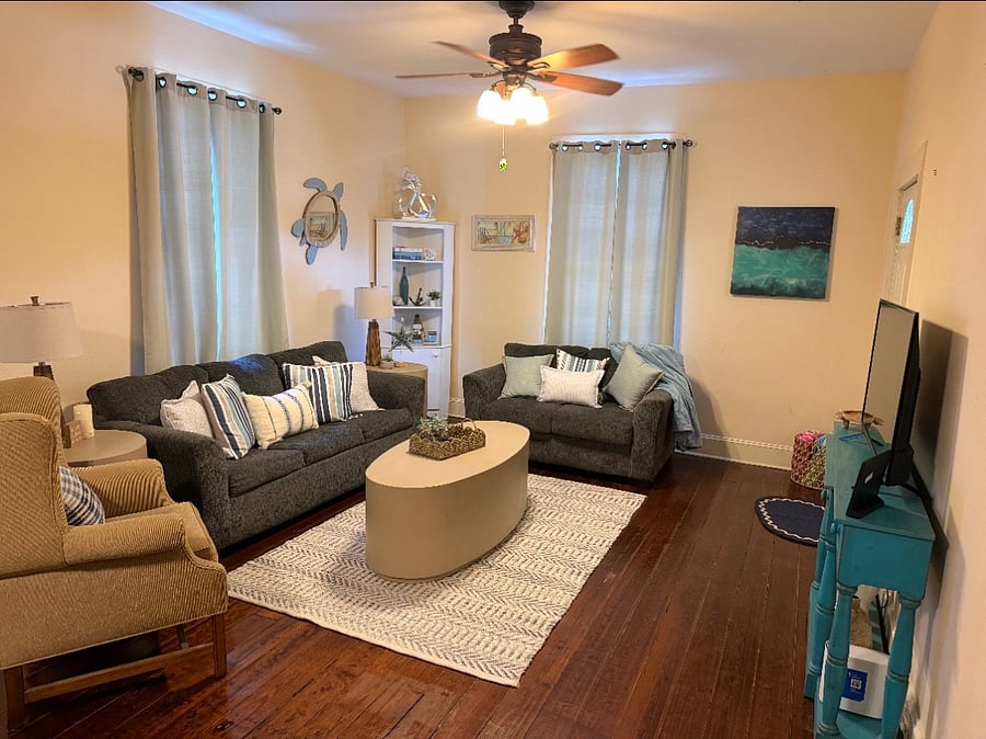 Furnished Finder property 1009459_1 photo 3