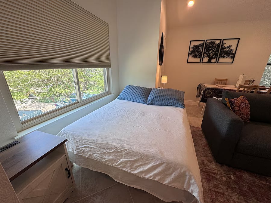 Furnished Finder property 1009467_1 photo 9
