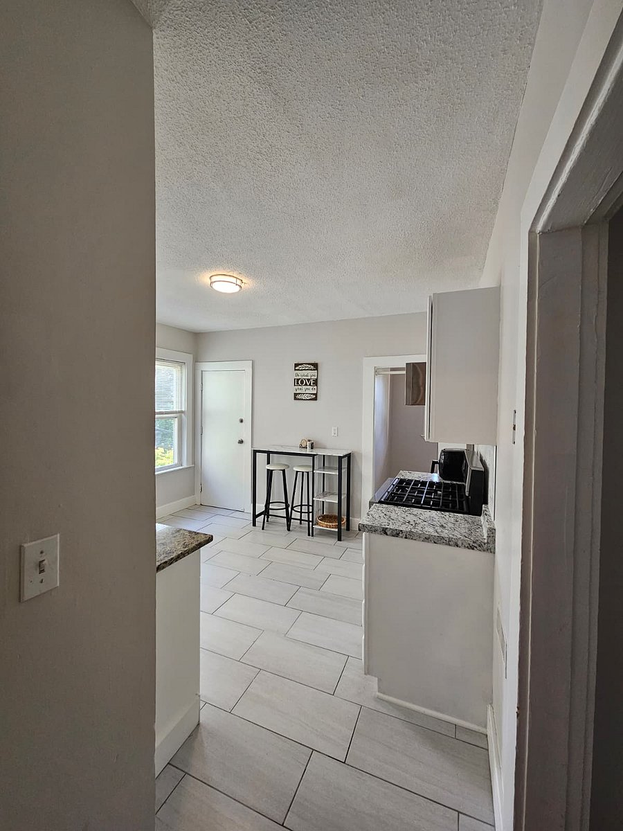 Furnished Finder property 1009472_1 photo 22
