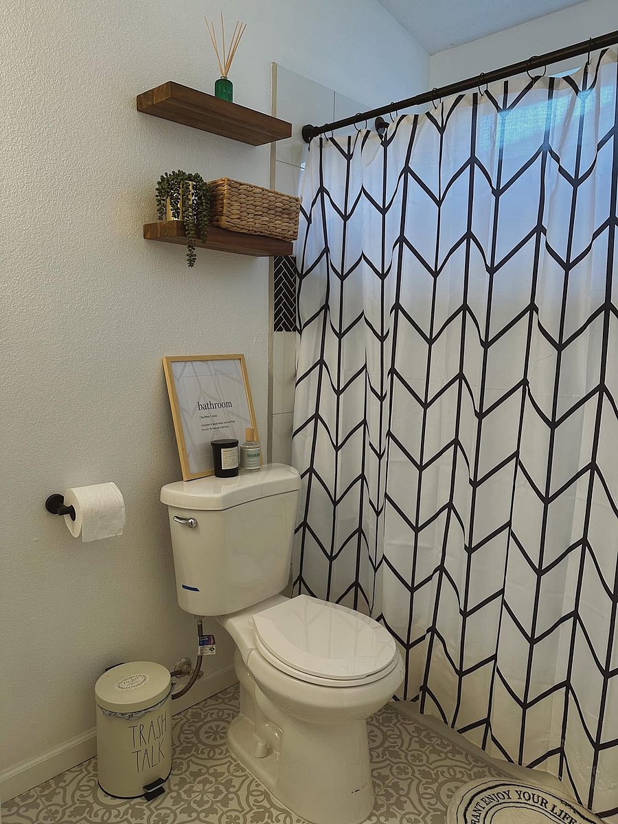 Furnished Finder property 1009477_1 photo 17
