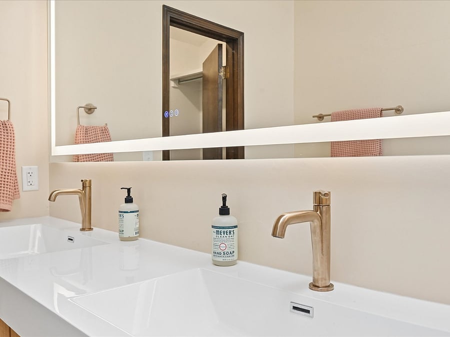 Furnished Finder property 1009497_1 photo 28