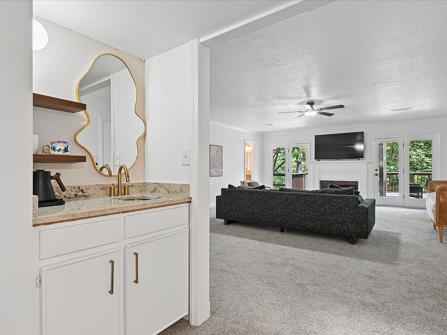 Furnished Finder property 1009497_1 photo 33