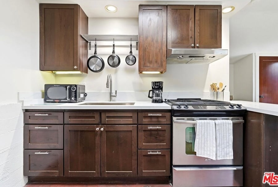 Furnished Finder property 1009502_1 photo 2