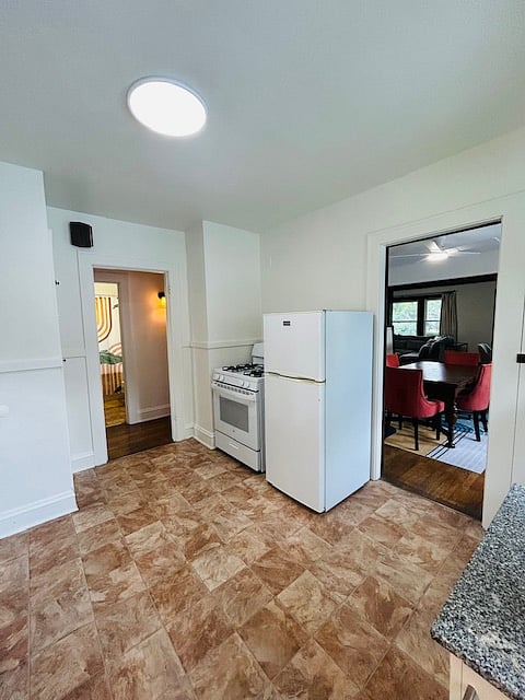 Furnished Finder property 1009507_1 photo 7