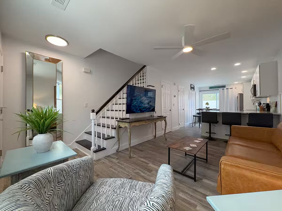 Furnished Finder property 1009521_1 photo 3