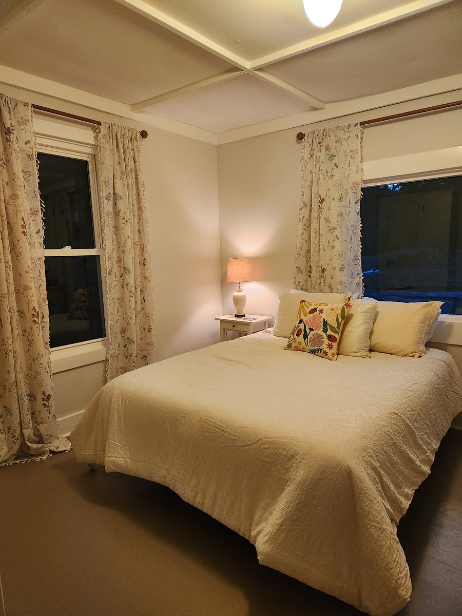 Furnished Finder property 1009523_1 photo 11