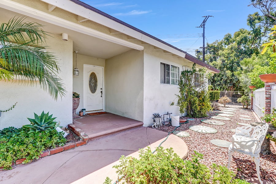 Furnished Finder property 1009542_1 photo 2