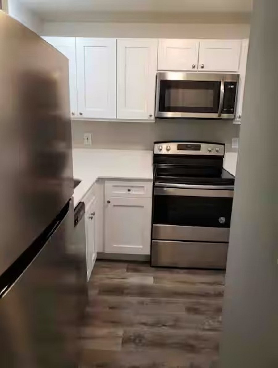 Furnished Finder property 1009599_1 photo 3