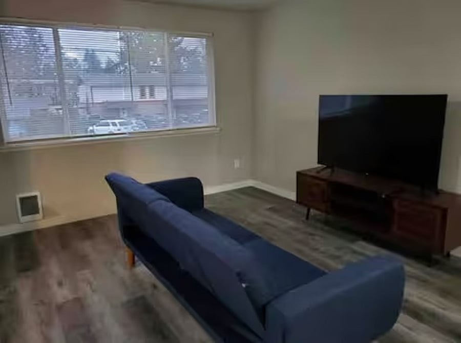 Furnished Finder property 1009599_1 photo 12