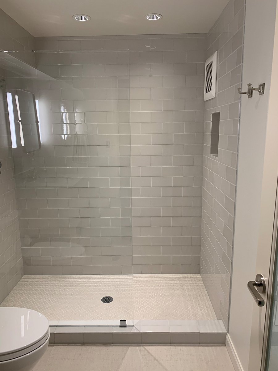 Furnished Finder property 1009613_1 photo 3