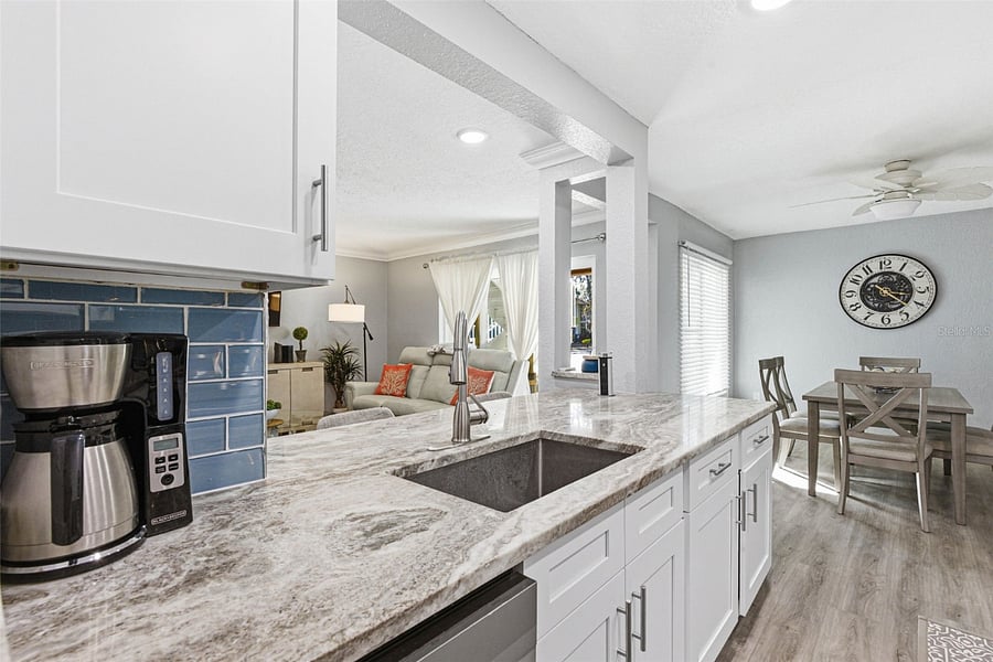Furnished Finder property 1009616_1 photo 12