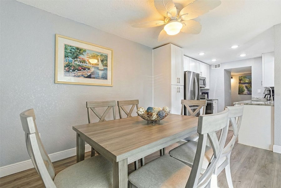 Furnished Finder property 1009616_1 photo 17