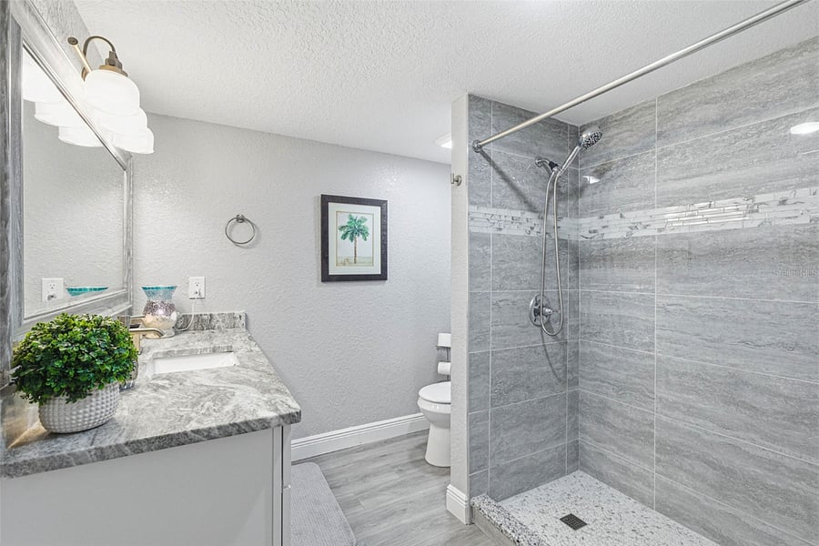 Furnished Finder property 1009616_1 photo 23