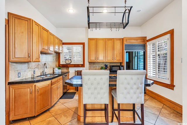 Kitchen - Fully Stocked