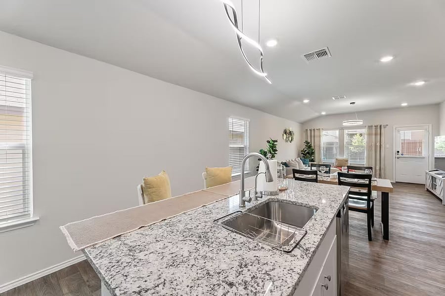 Furnished Finder property 1009623_1 photo 11