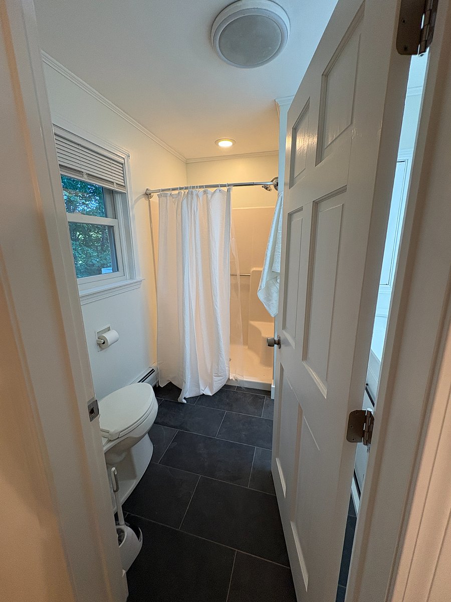 Furnished Finder property 1009635_1 photo 11