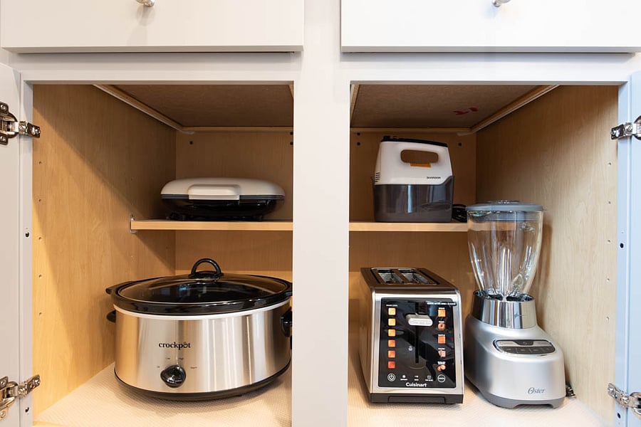 Kitchen. Fully equipped.