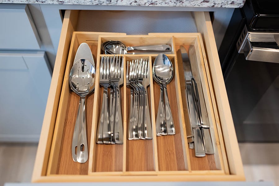 Kitchen. Silverware.