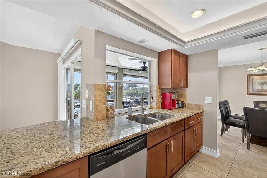 Furnished Finder property 1009641_1 photo 9